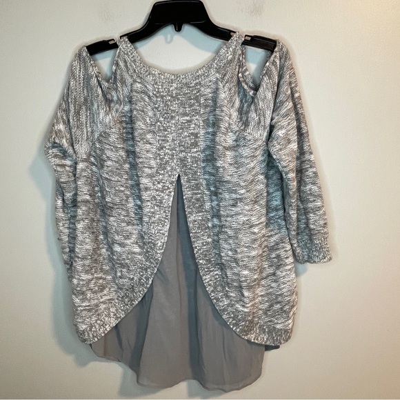 Torrid Marled Cold Shoulder Sweater Grey Size 2 - Picture 5 of 11